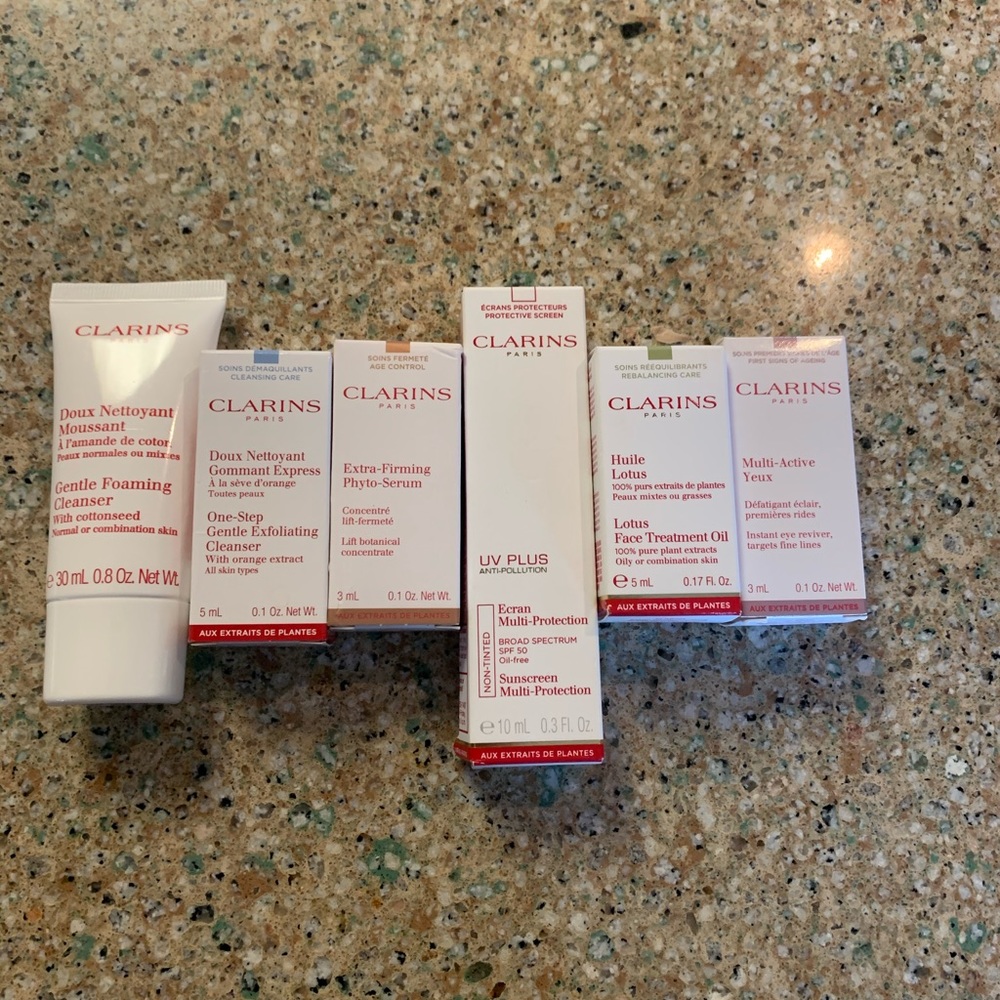 NWT Clarins skincare minis bundle